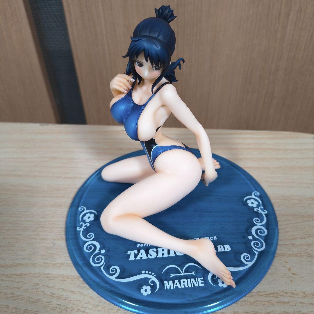 国内正規品　開封美品　ワンピース　たしぎ ver.bb フィギュア