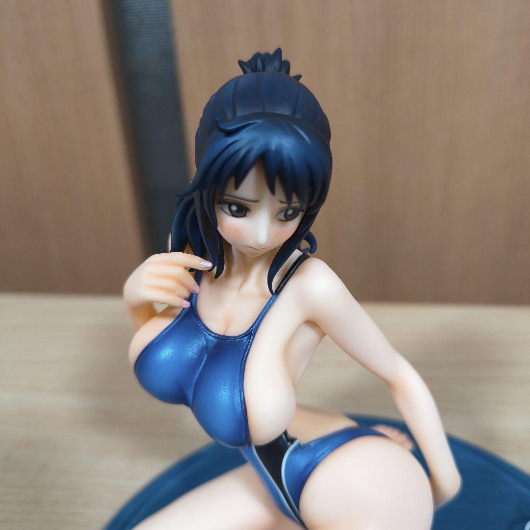 国内正規品　開封美品　ワンピース　たしぎ ver.bb フィギュア