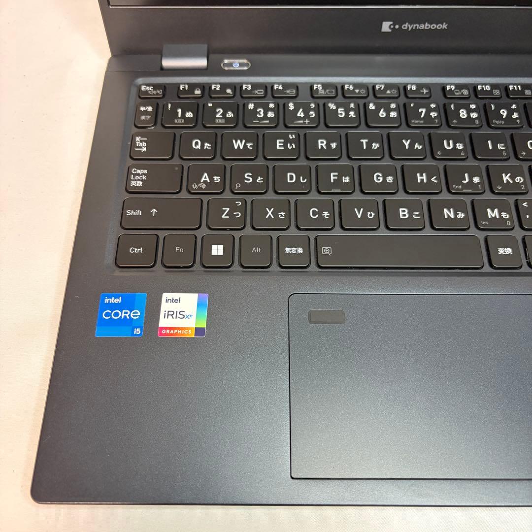 美品 使用少 dynabook G83/KW 12世代 i5 16GB フルHD