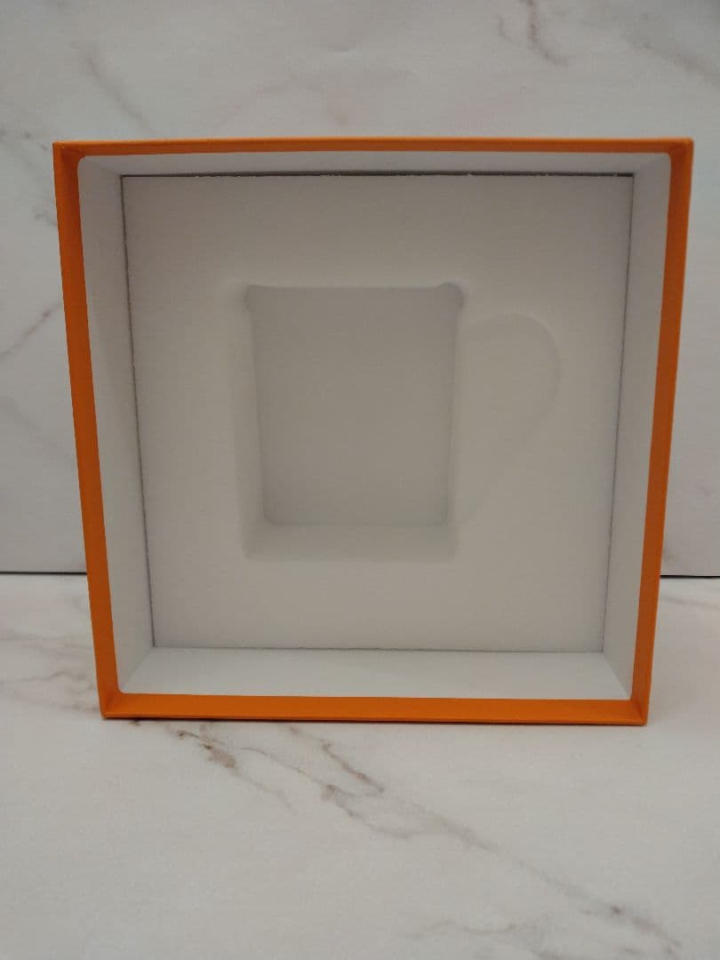 HERMES エルメス　カップ　プラチナ