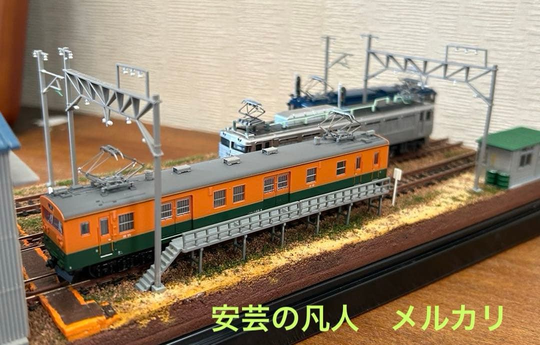 Nゲージ ジオラマ63 電車庫のある風景　アクリルケース付