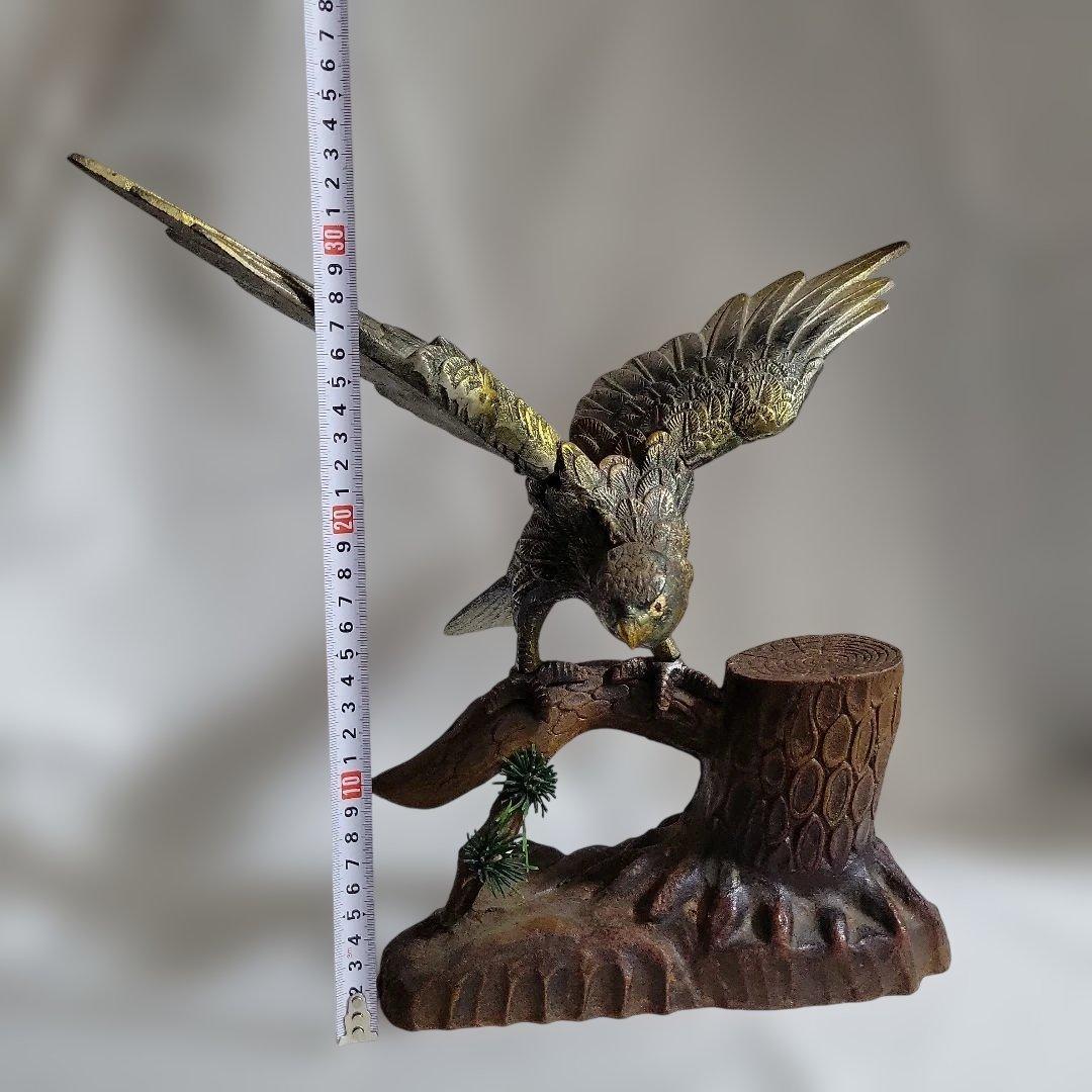 【週末セール】鷹のオブジェ　ヴィンテージ品　鷹の置物