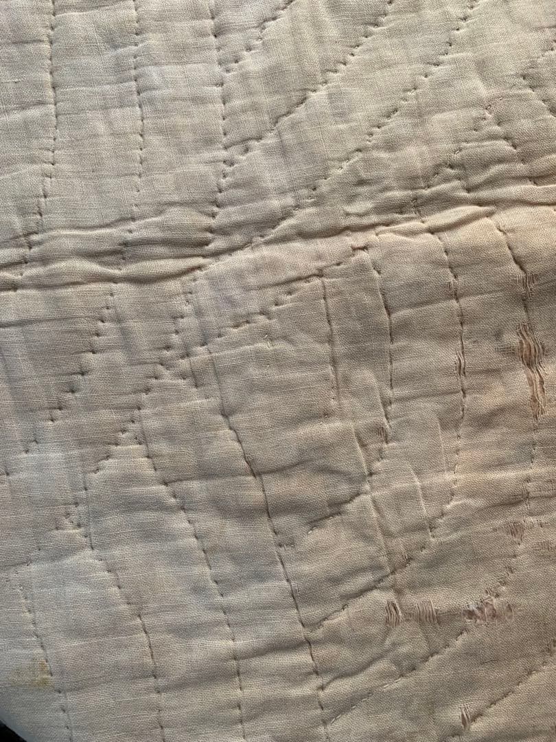 フランスアンティーク　シャビーな感じが可愛い古いパッチワークの布！たまりません！