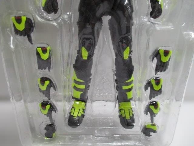 【美品】S.H.Figuarts 仮面ライダー001