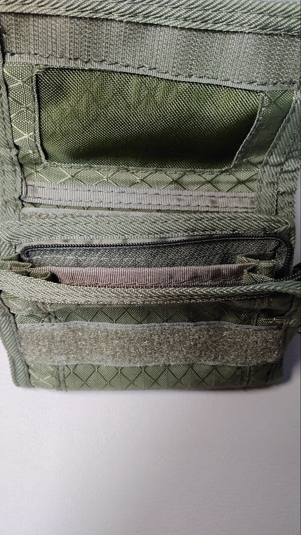 ♫ レア OLD STUSSY 折り財布　オリーブ