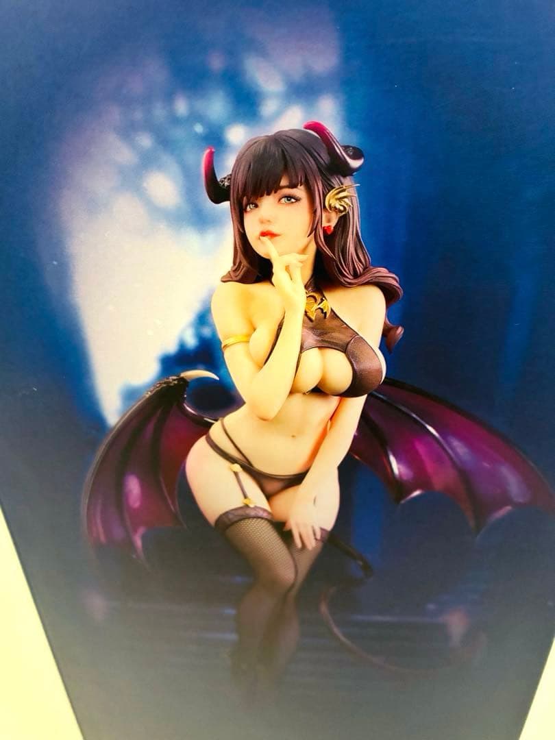 新品未開封She is real ナフ 1/6 フィギュア[BearPanda]