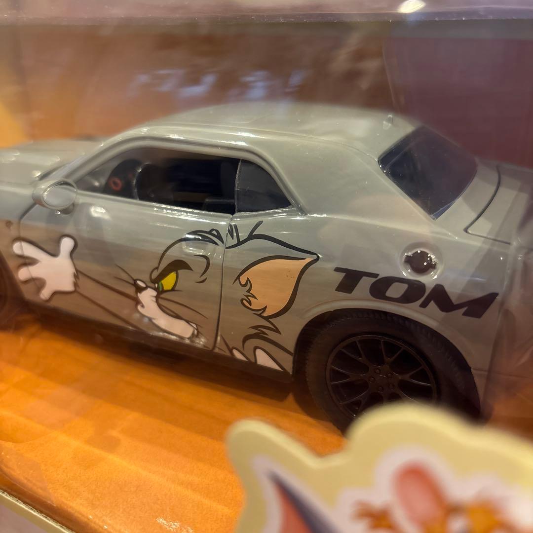 トムとジェリー 2015 Dodge Challenger Hellcat