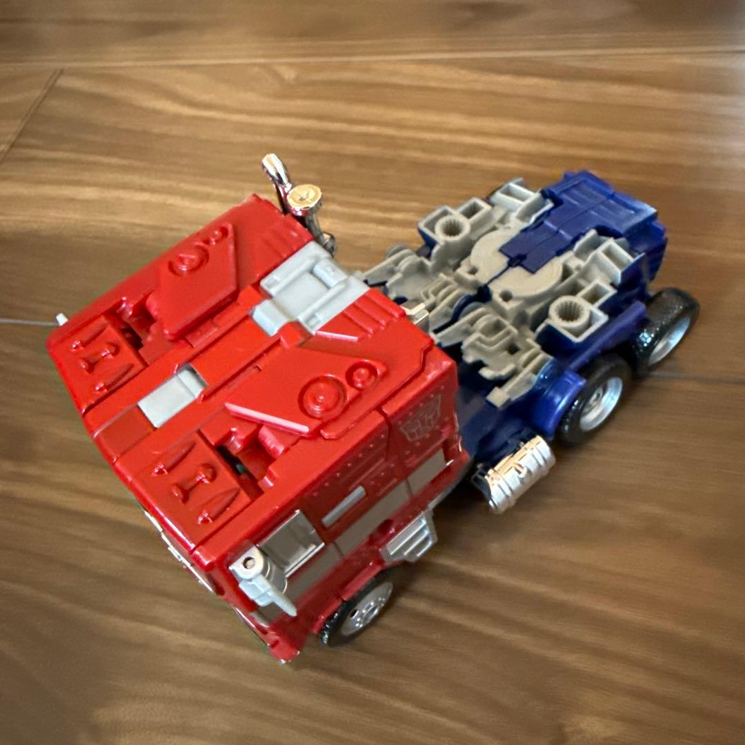 トランスフォーマー レジェンダリーオプティマスプライム