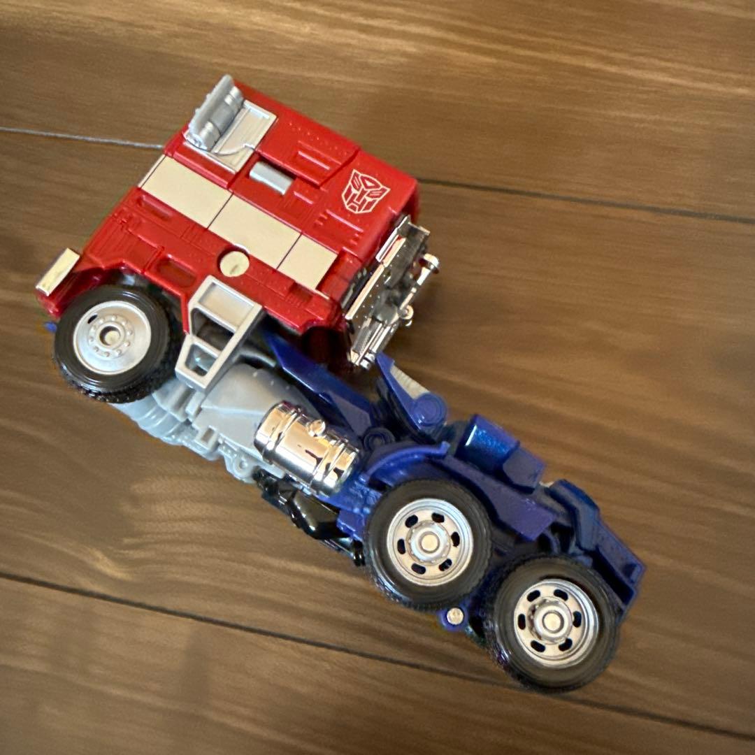 トランスフォーマー レジェンダリーオプティマスプライム