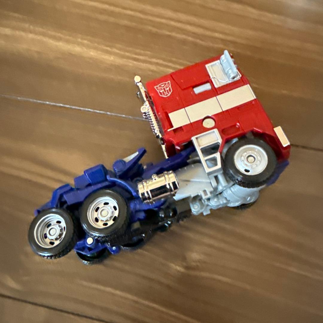トランスフォーマー レジェンダリーオプティマスプライム