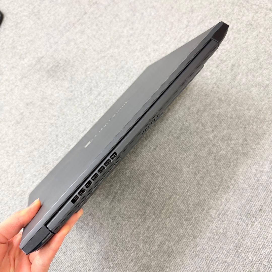 Dynabook S73/DP 第8世代 Core i5 /4GB /256GB