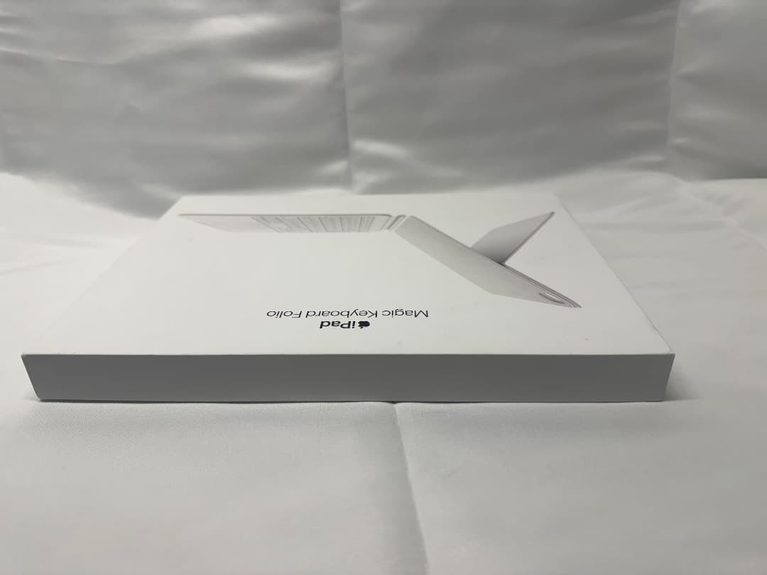 キーボード Apple iPad Magic Keyboard Folio