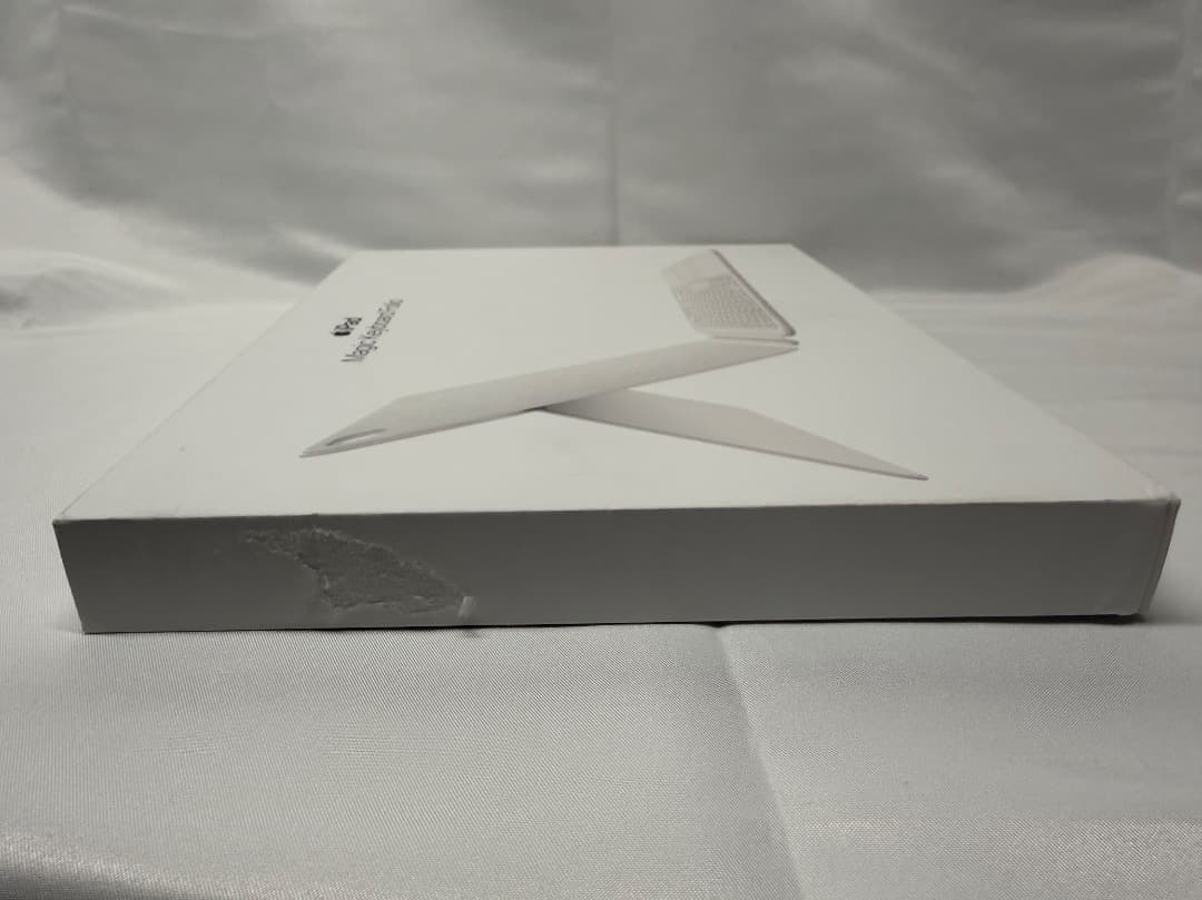 キーボード Apple iPad Magic Keyboard Folio