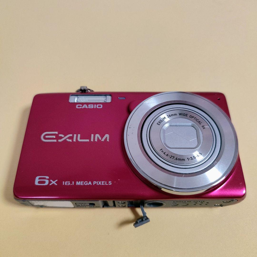 CASIO　デジタルカメラ　EXILIM　1610万画素　6倍　レッド