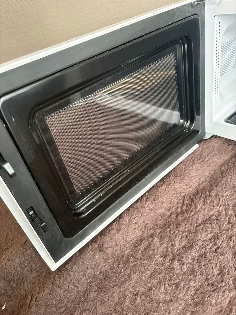 電子レンジ　18L　アイリスオーヤマ　KMB-F186-W 2023年製