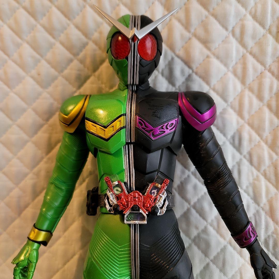 仮面ライダーダブル \"CYCLONEJOKER\" フィギュア　BANDAI