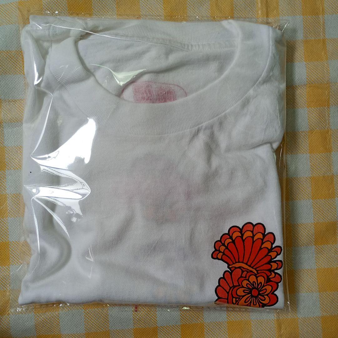 パフィー　花柄　明治チェルシー　コラボTシャツ　サイズ表記なし　Mくらい