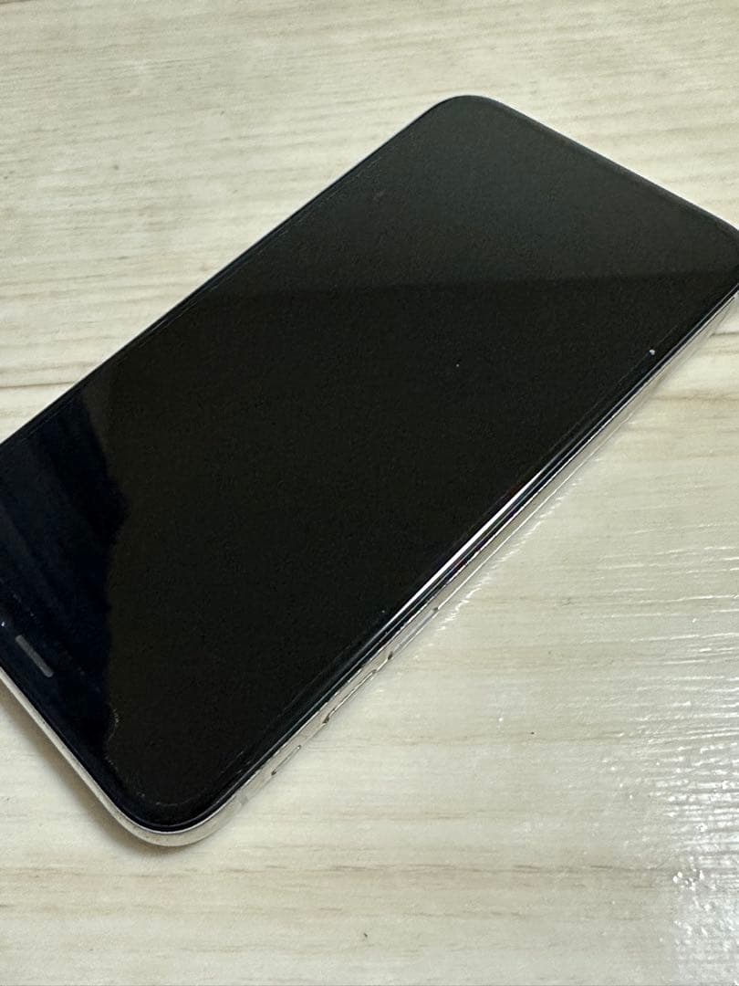 iPhoneX 64GBホワイト動作品です。