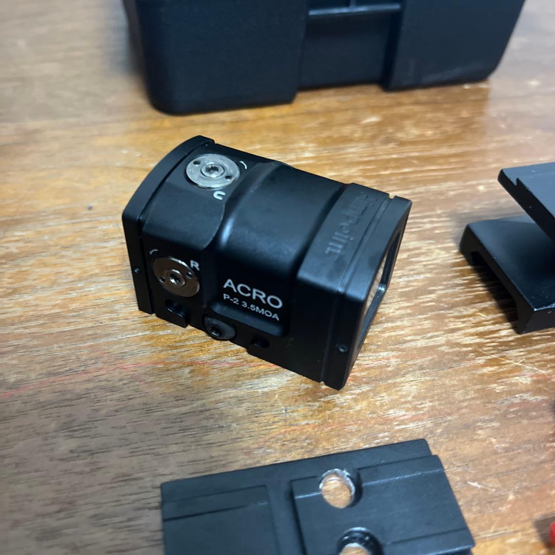 じ*ん様 SOTAC ACRO P-2 ダットサイト　rmrマウントプレートほぼ