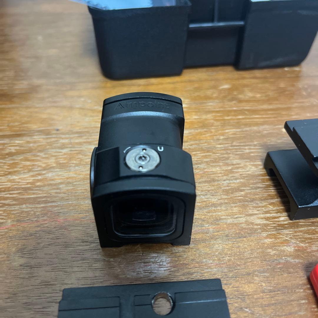 じ*ん様 SOTAC ACRO P-2 ダットサイト　rmrマウントプレートほぼ