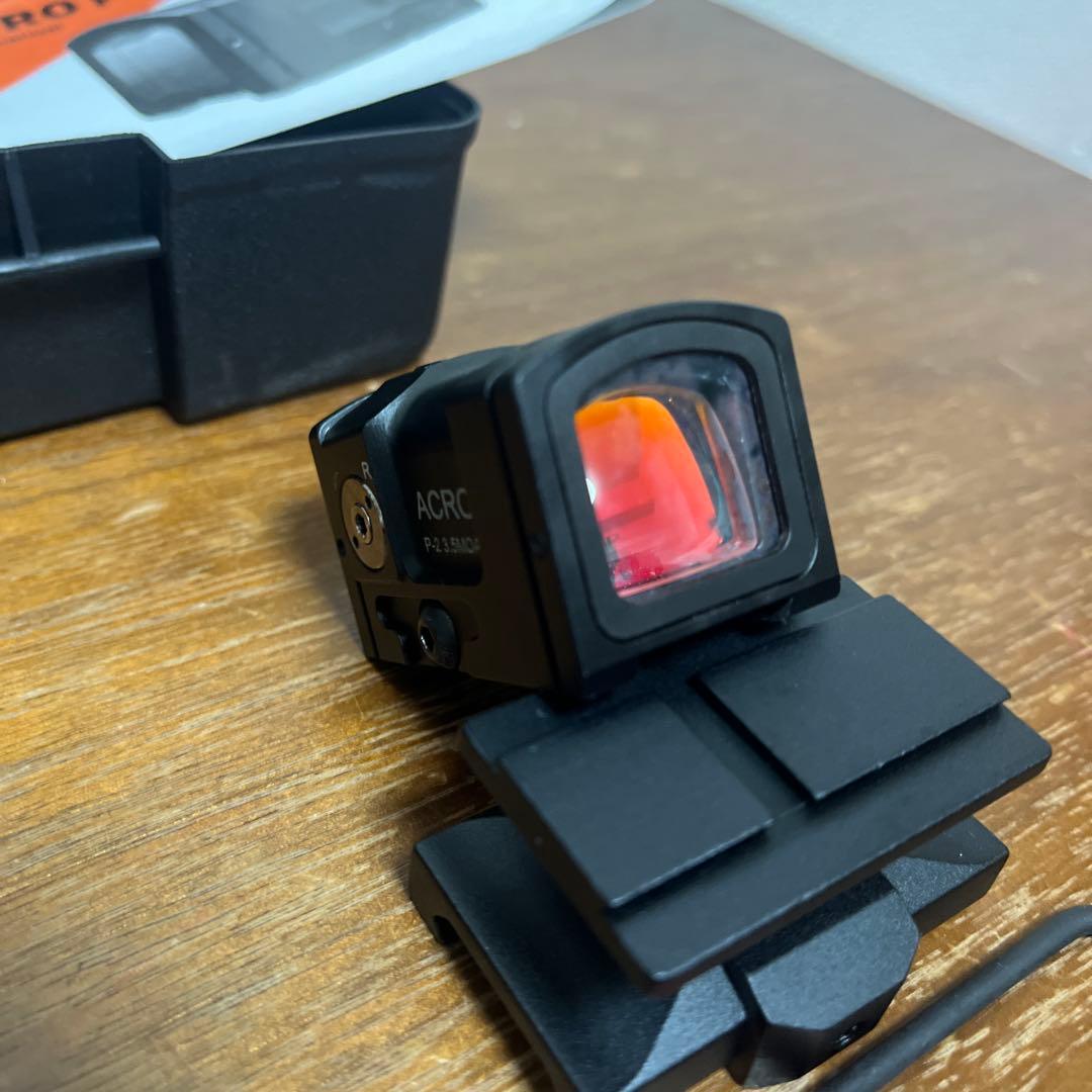 じ*ん様 SOTAC ACRO P-2 ダットサイト　rmrマウントプレートほぼ