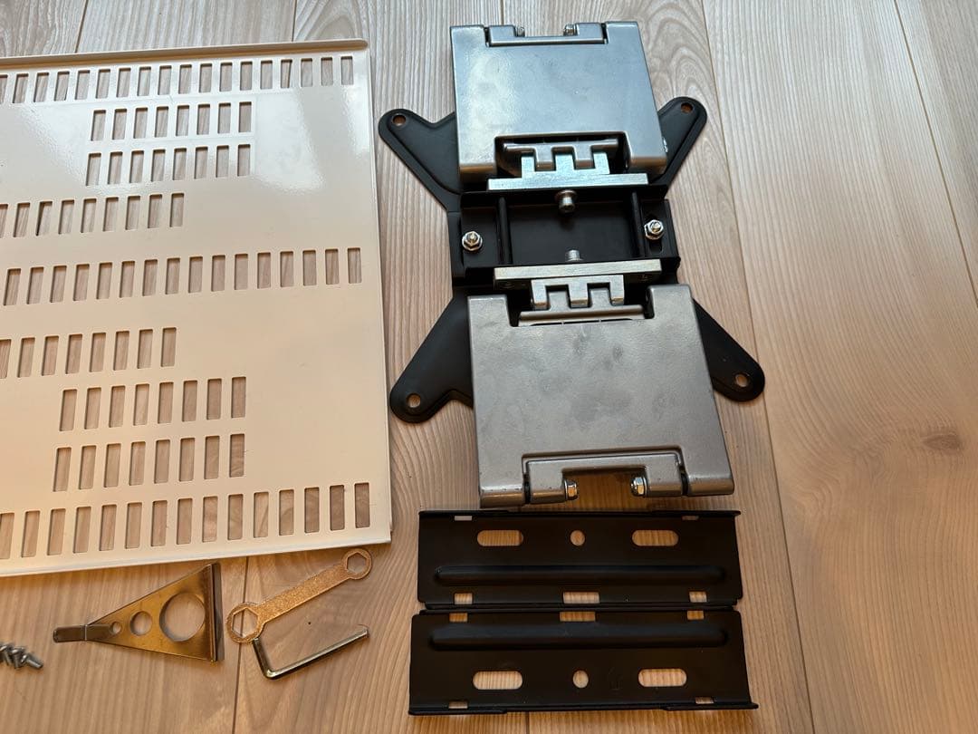 壁美人 FR400 23-47型 石膏ボード専用テレビ壁掛け金具