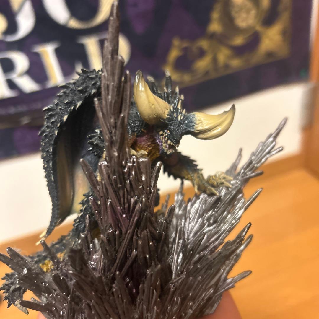 モンハンフィギュア　ネルギガンテ