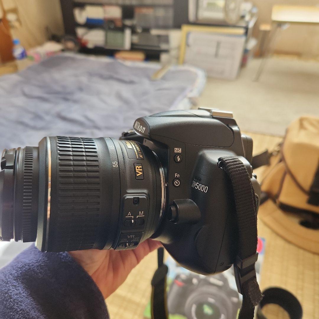 Nikon D5000 デジタル一眼レフカメラ