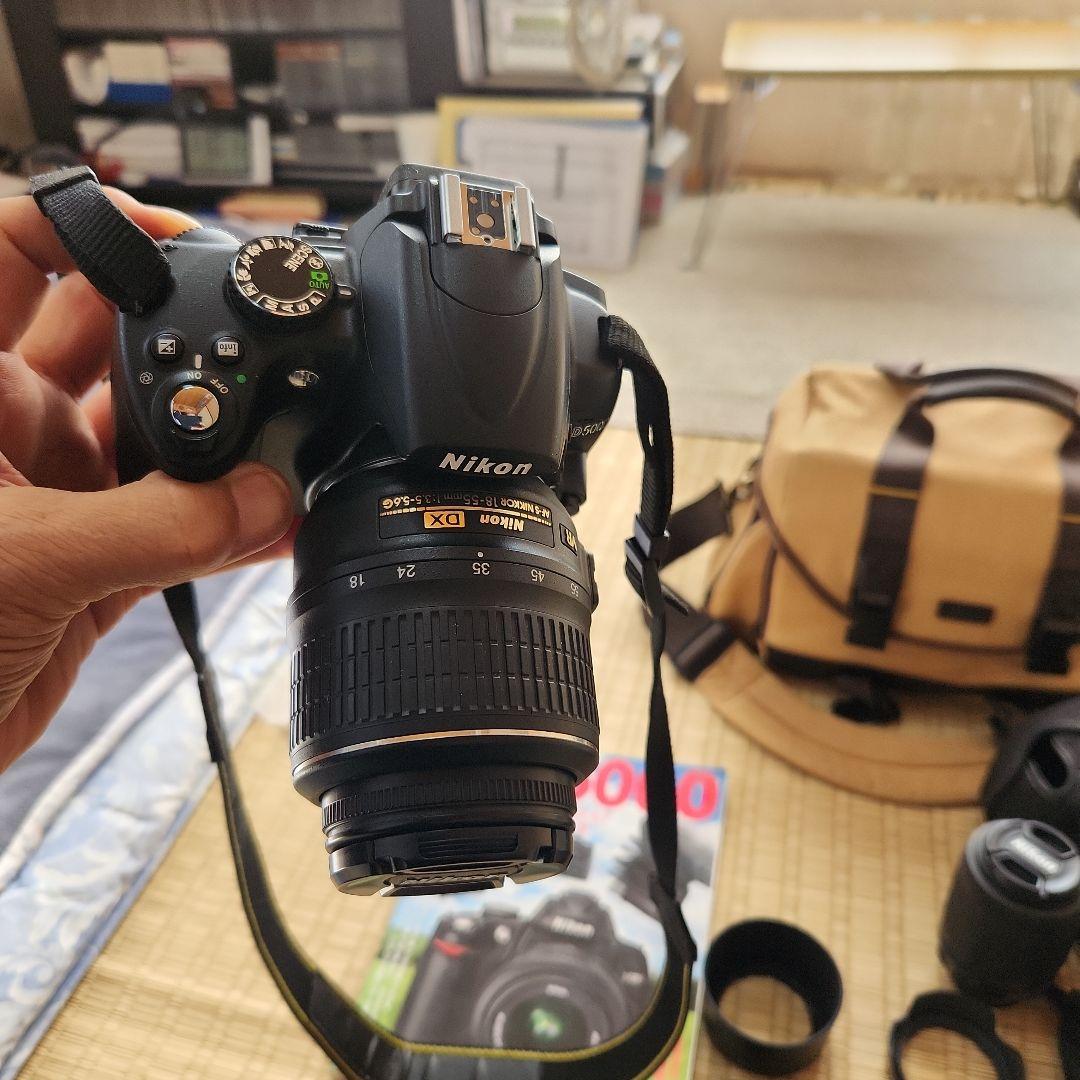 Nikon D5000 デジタル一眼レフカメラ