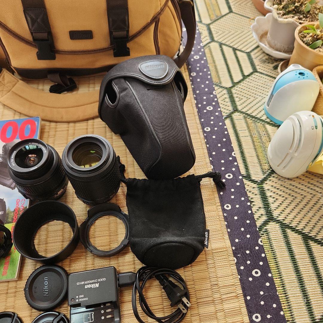 Nikon D5000 デジタル一眼レフカメラ