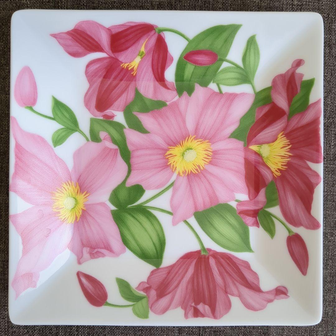 TAITU Italy butique Clematis 角皿 花柄 4枚