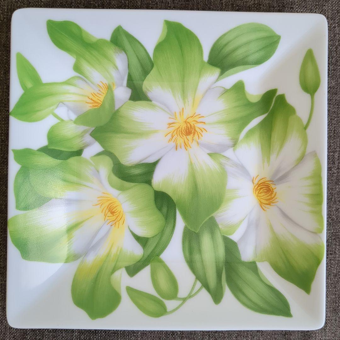TAITU Italy butique Clematis 角皿 花柄 4枚