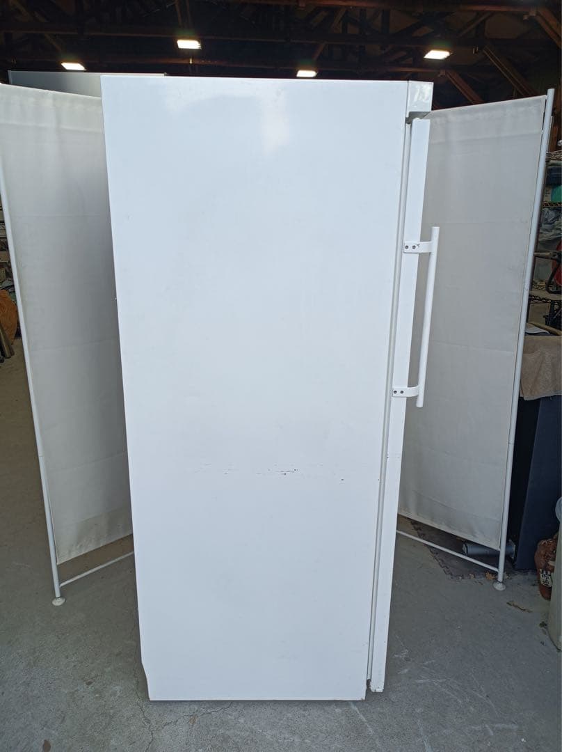 八6751【配送設置料金込み】 DAIREI 冷凍庫 SD-521