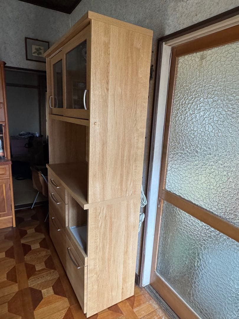 ニトリ キッチンボード 100㎝幅 ガラス戸、オープン棚、引出し付き 食器棚