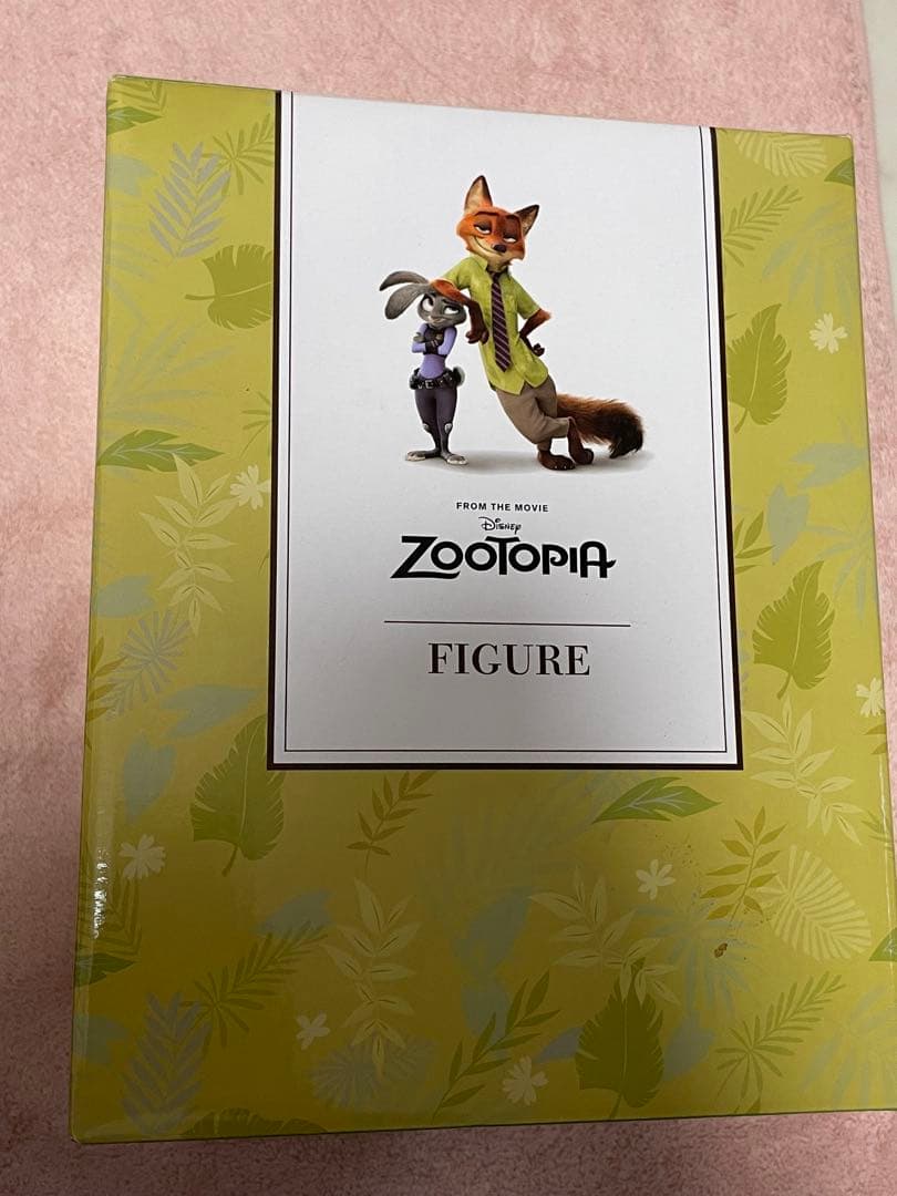 ズートピア 5周年記念 フィギュア 置物