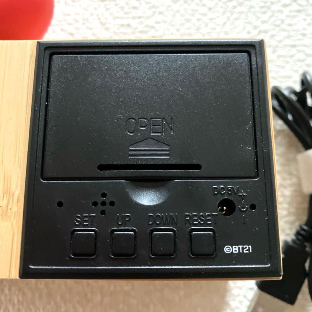 BT21 デジタルデスククロック TATA