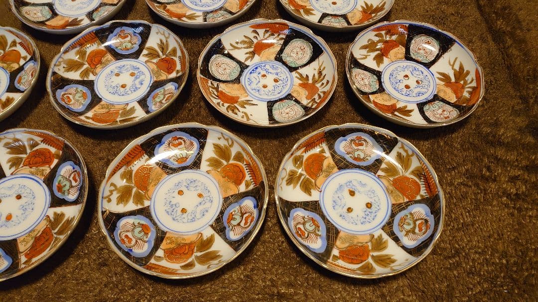 古伊万里　伊万里　豆皿　色絵　金襴手　華の図　２種　１０客