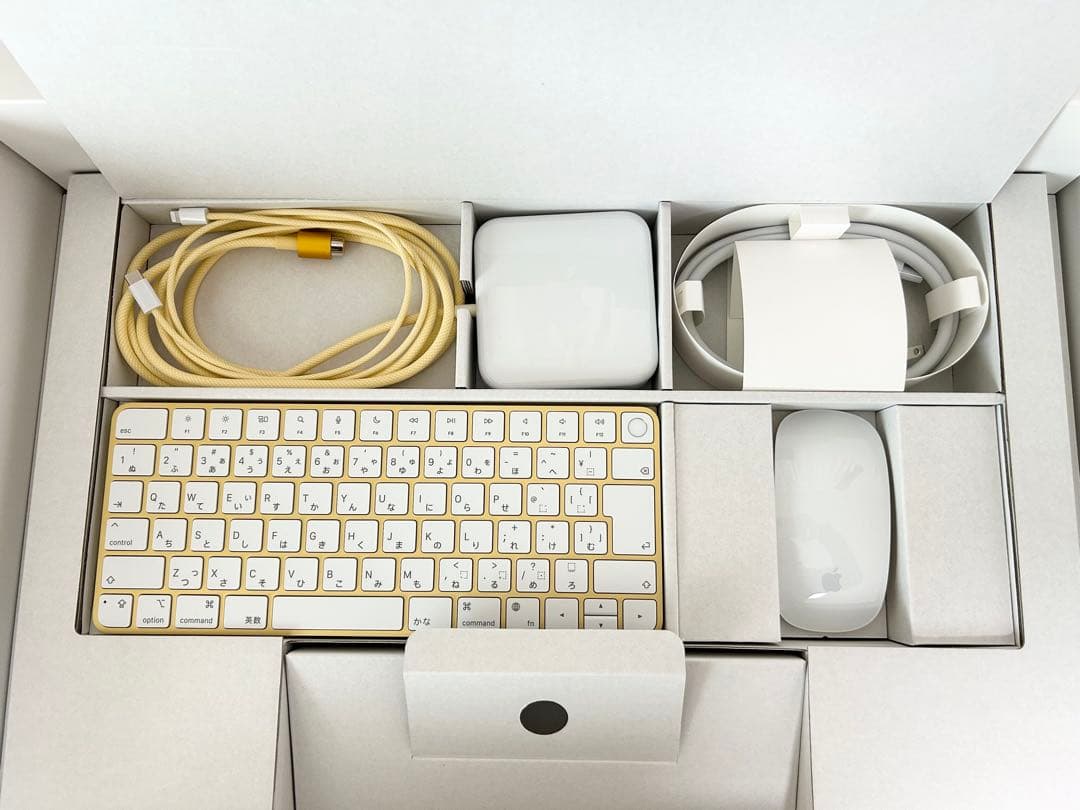 iMac 24インチ イエロー メモリ16GB/256GB