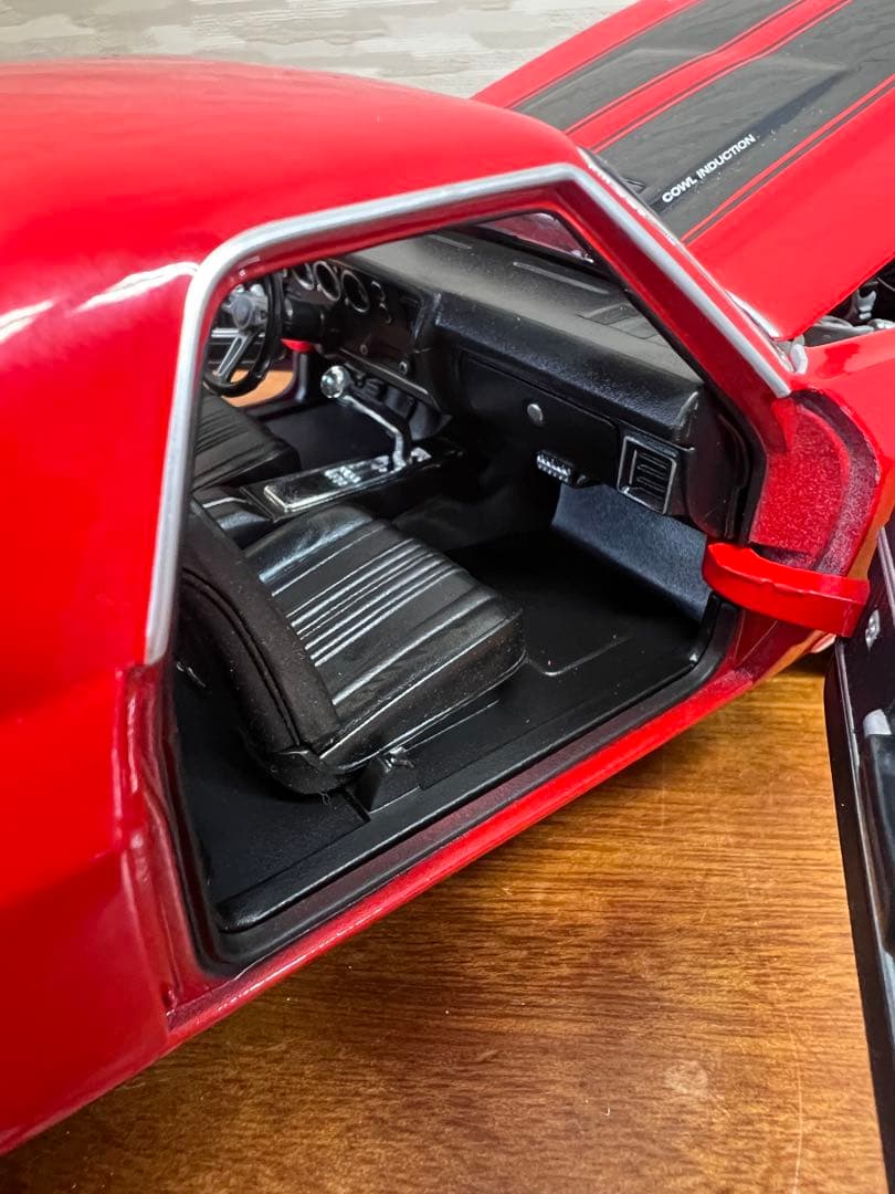 No536 ミニカー1/18箱無し CHEVROLET EL CAMINO SS