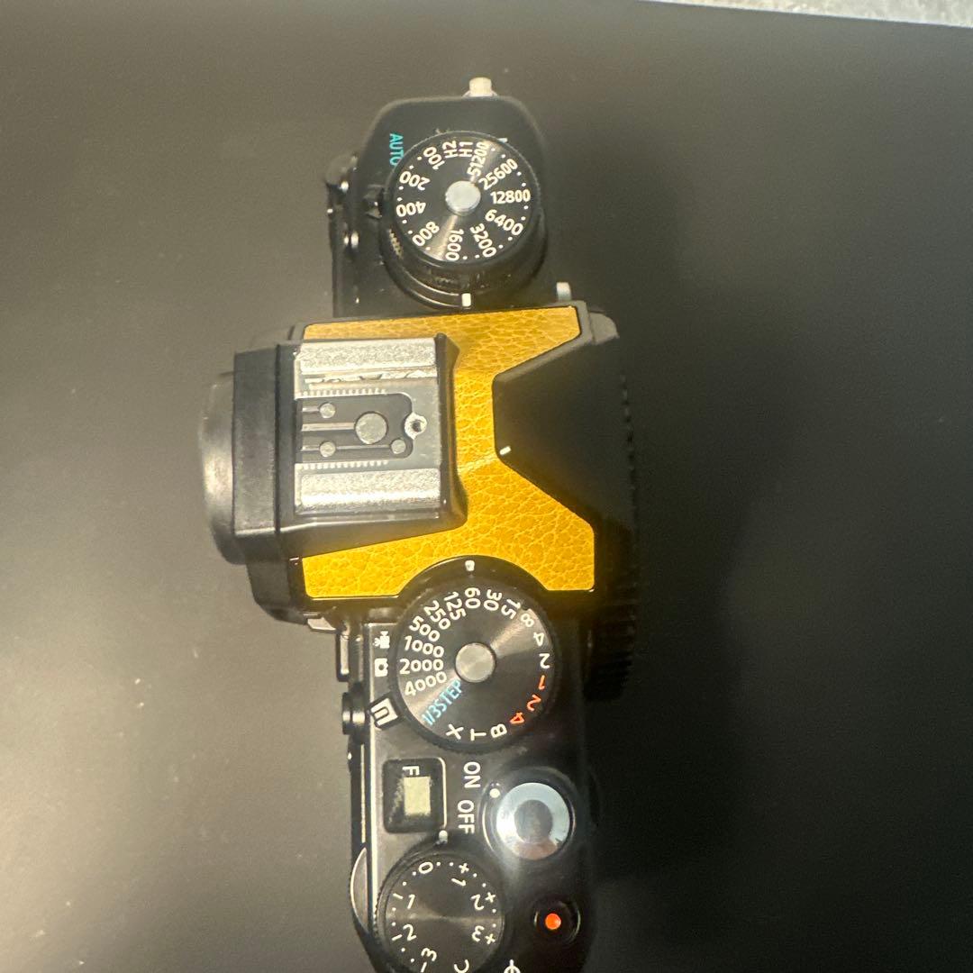 な*ぬ様 Nikon Z fc イエローブラック　ミラーレス一眼 本体