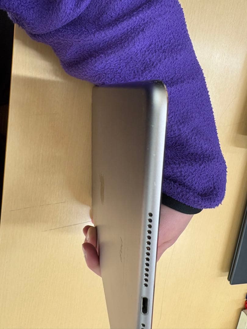 Apple iPad Air2 128GB セルラーモデルau
