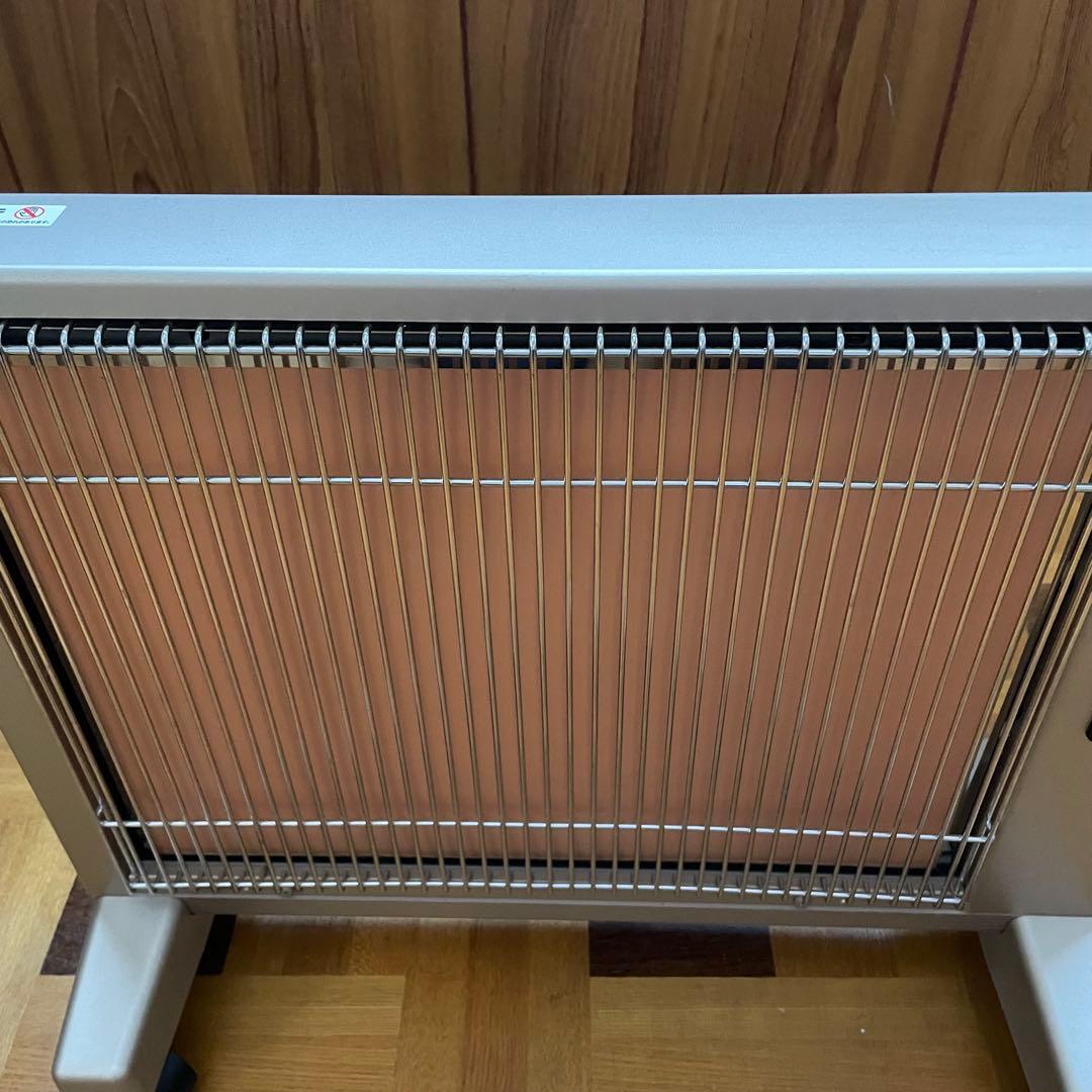 サンルミエキュート　E800LS 電気ヒーター 遠赤外線暖房器