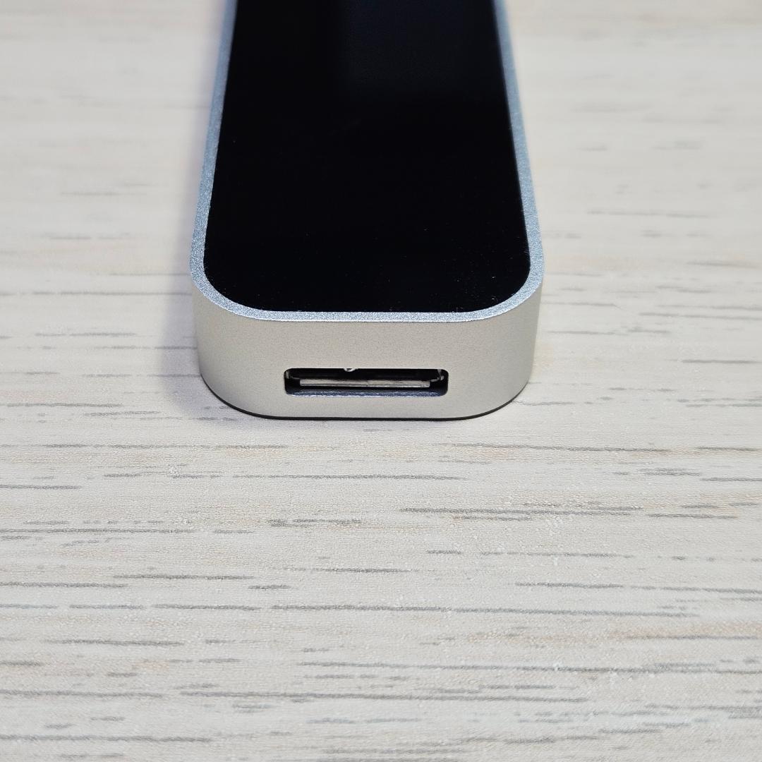 Leap Motion 小型モーションコントローラー