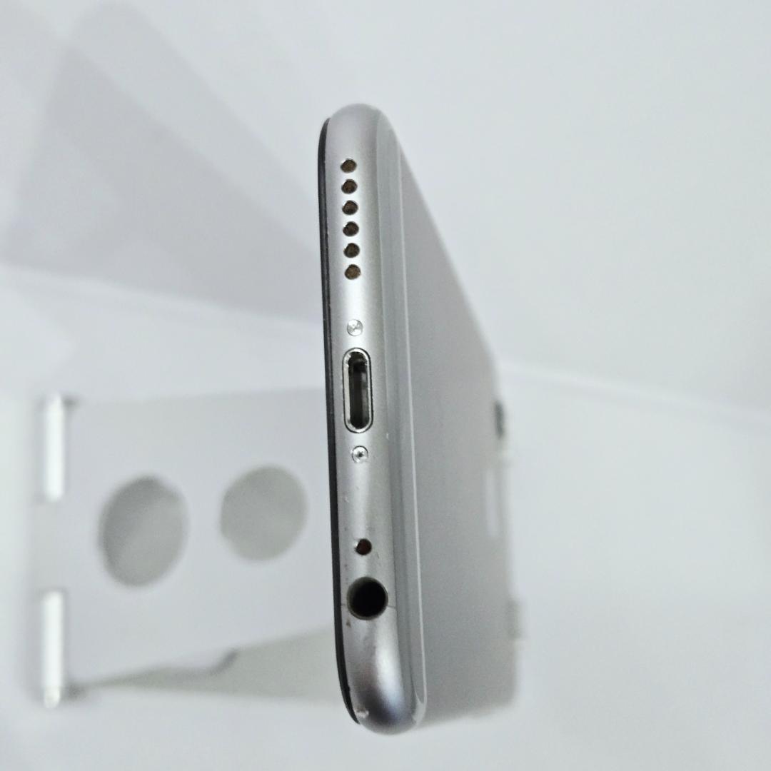 07 iPhone6s スペースグレイ SIMフリー 64GB