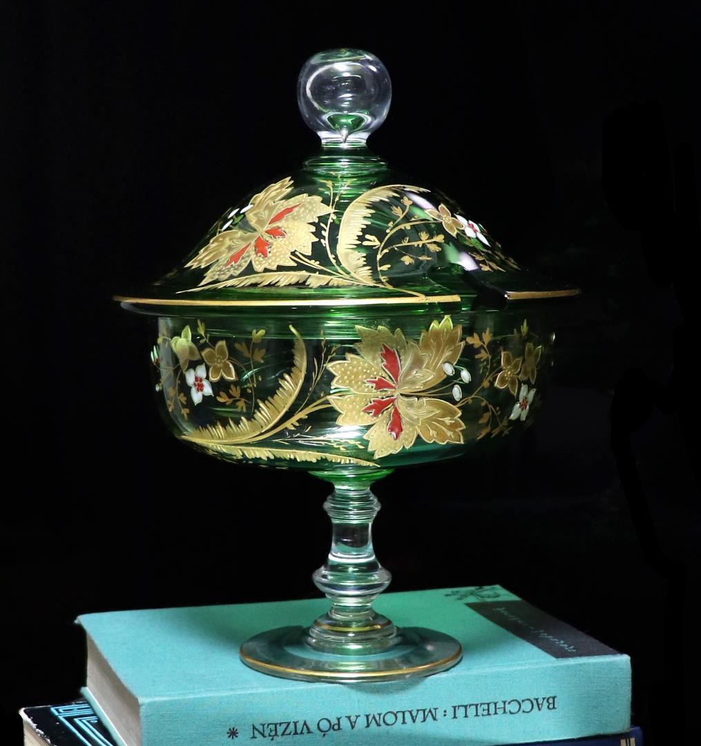 オールド・バカラ 美術館級 大型金彩エナメル彩蓋付き コンポート 緑色硝子 蓋物