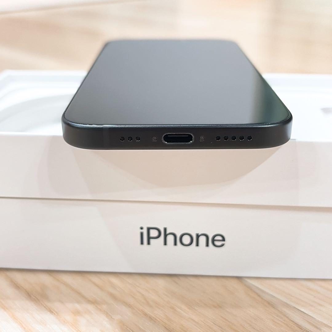 iPhone15 128GB ブラック 本体 SIMフリー