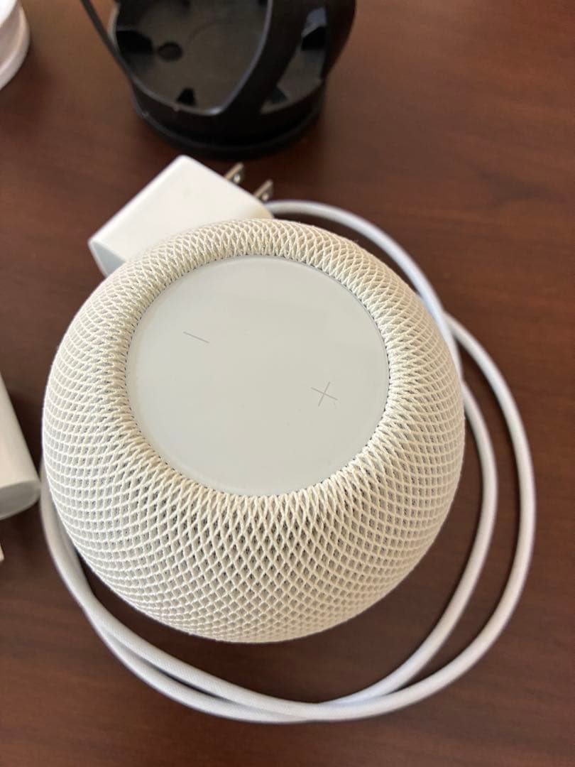中古Pod mini ２個　壁掛けスタンド付き