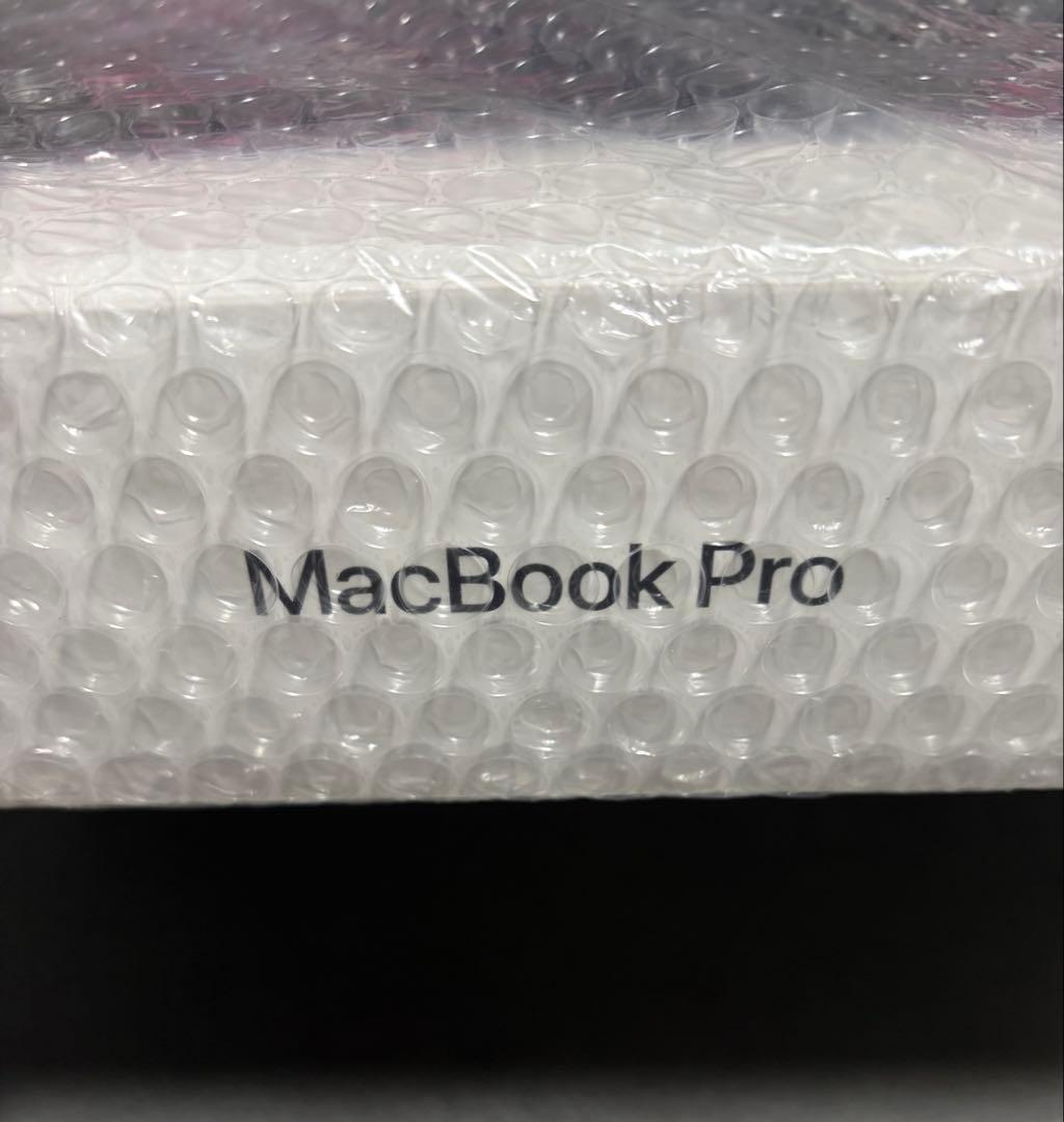 MacBook本体 MacBook Pro M5 14inch MDE34J/A