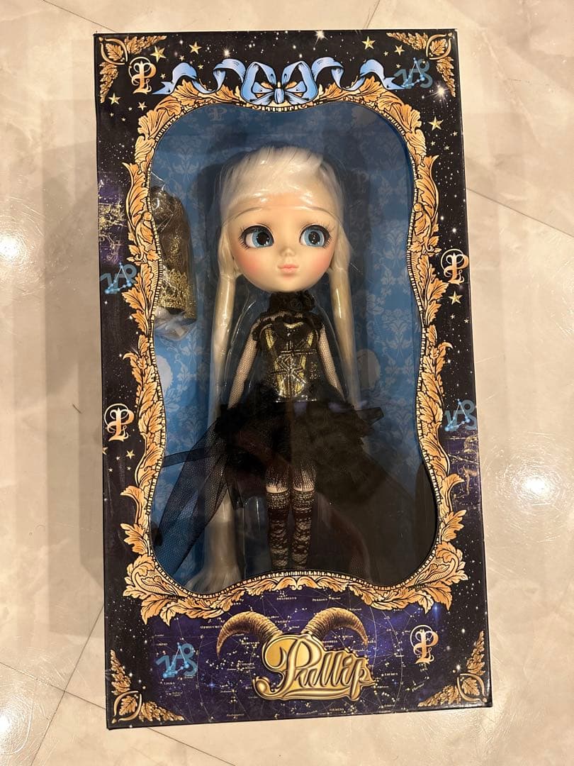 【 プーリップ ブクタン プーリップ グルーヴ 山羊角 コルセット ドレス】