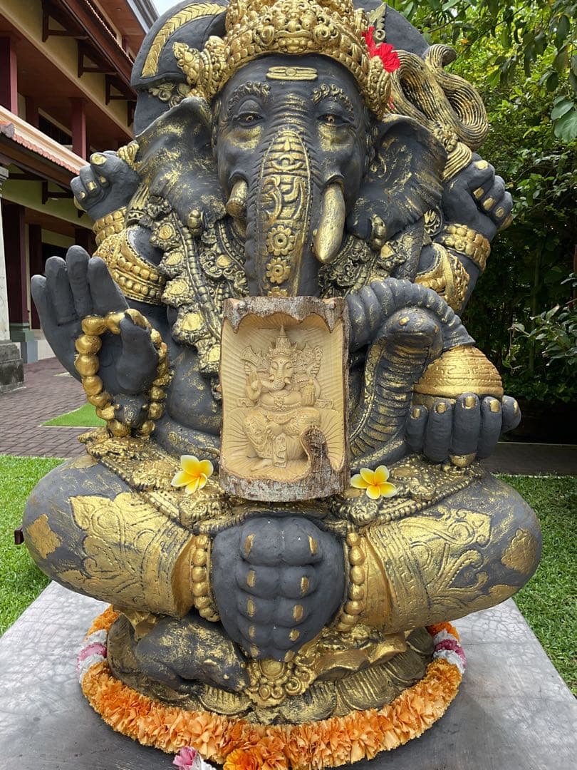 「特別価格」ガネーシャ像(夢をかなえる神様)木彫り H 25.5cm